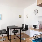 Majer Μεντουλίν