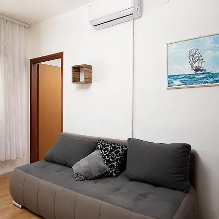 Apartment Majer *